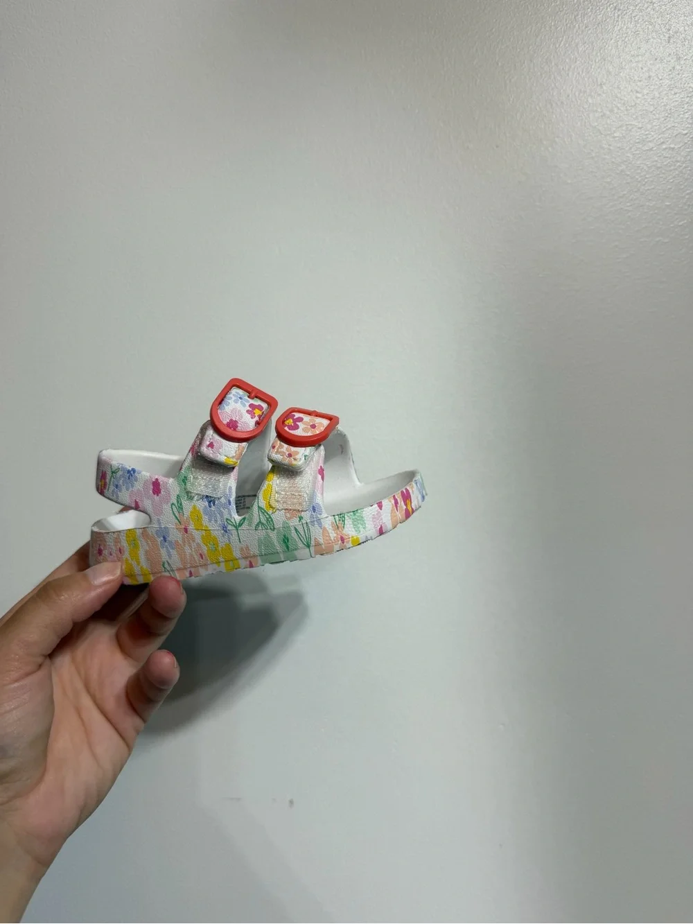 Toddler Girl Floral Velcro Buckle Sandals - Size 5